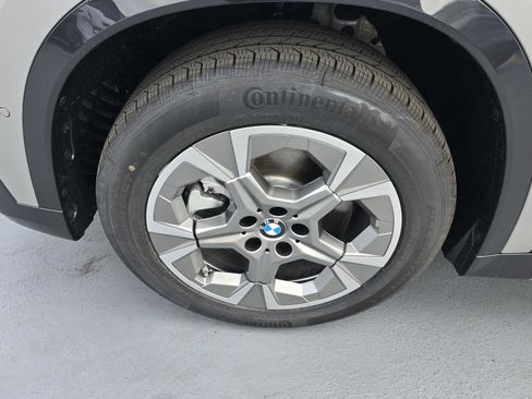 New 2026 BMW X1 xDrive28i w/ Convenience Package image 8