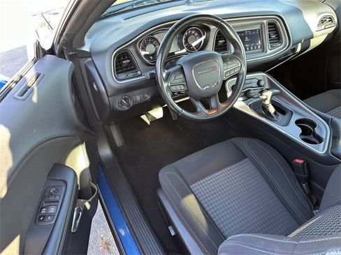 Used 2022 Dodge Challenger SXT w/ Cold Weather Group image 27