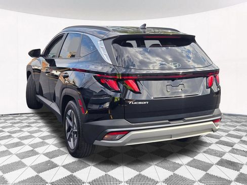 Used 2025 Hyundai Tucson SEL FWD image 23