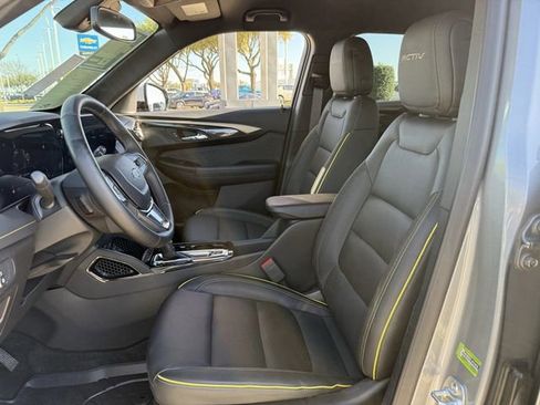 Certified 2025 Chevrolet TrailBlazer ACTIV w/ Convenience Package image 30