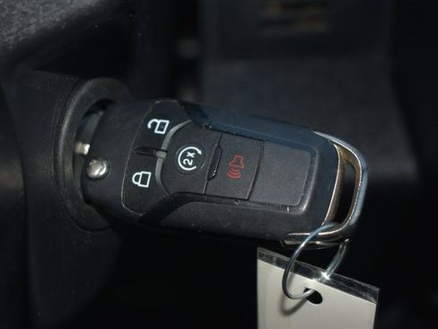 Used 2018 Ford F150 XLT w/ Equipment Group 302A Luxury image 22