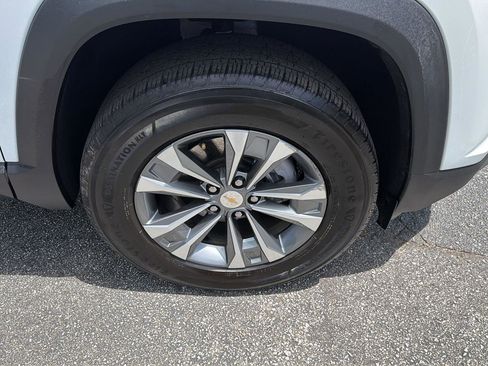Certified 2025 Chevrolet Equinox LT w/ Convenience Package II FWD image 40