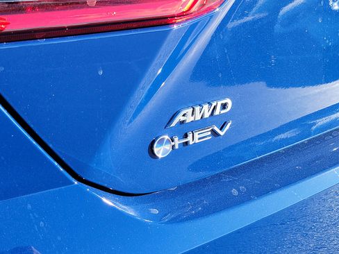 Used 2026 Toyota Camry SE image 8