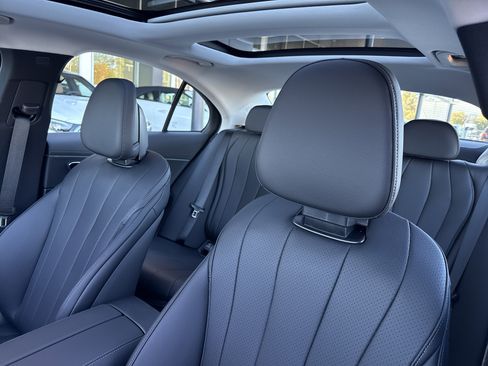New 2026 Mercedes-Benz E 350 Sedan image 21