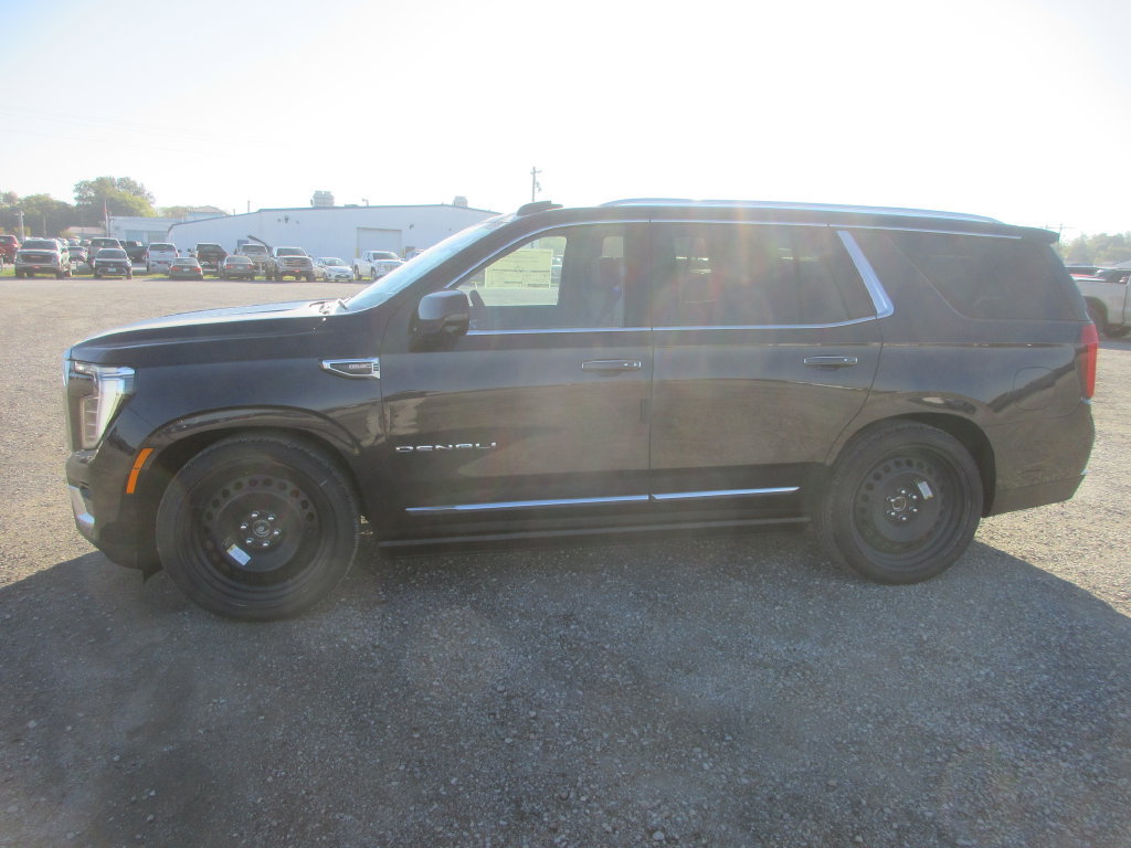 New 2027 GMC Yukon Denali w/ Denali Reserve Package AWD/4WD image 7