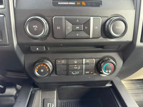Used 2018 Ford F150 XL w/ Equipment Group 101A Mid AWD/4WD image 23