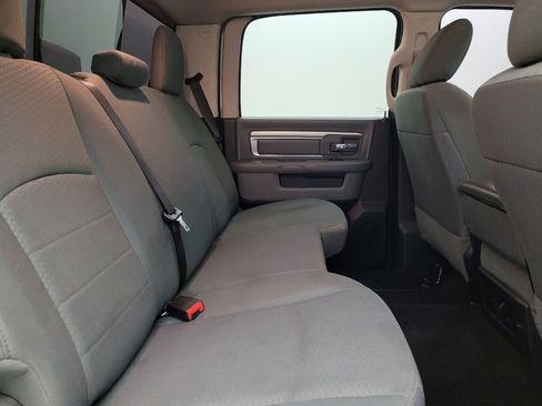 Used 2017 RAM 1500 Classic SLT image 19