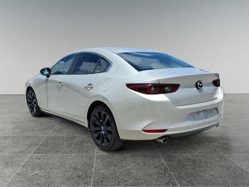 Used 2024 MAZDA MAZDA3 s FWD image 5