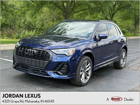 Used 2022 Audi Q3 2.0T Premium Plus AWD/4WD image 1