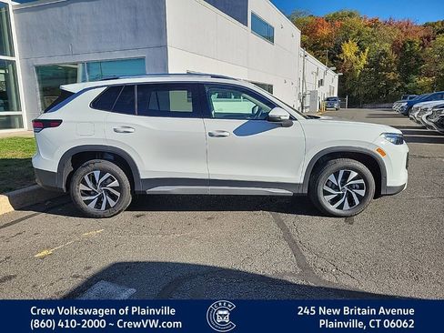 New 2026 Volkswagen Tiguan S image 3