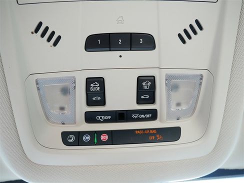 Used 2020 GMC Acadia Denali w/ Technology Package image 25