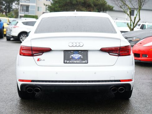Used 2019 Audi S4 Prestige w/ Prestige Package image 4