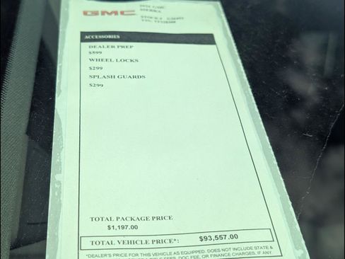 New 2026 GMC Sierra 2500 Denali w/ Denali Reserve Package AWD/4WD image 9