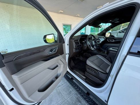 Used 2023 Chevrolet Tahoe Z71 w/ Max Trailering Package AWD/4WD image 12