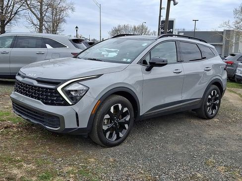 Certified 2023 Kia Sportage X-Line w/ X-Line Premium Package image 3