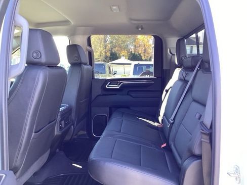 New 2026 Chevrolet Silverado 2500 LT w/ All Star Edition AWD/4WD image 21