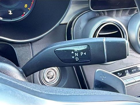 Used 2022 Mercedes-Benz GLC 300 image 30