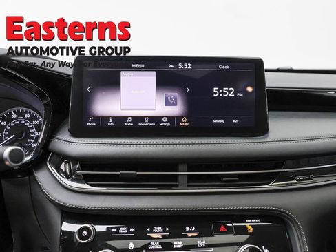 Used 2023 INFINITI QX60 Pure AWD/4WD image 12
