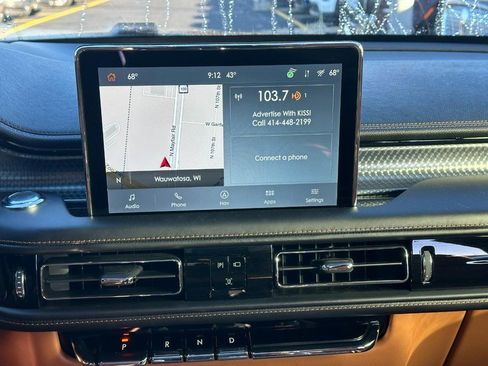 Certified 2023 Lincoln Aviator Black Label w/ Jet Package image 19