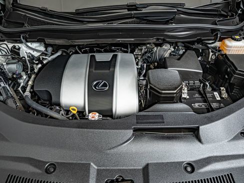 Used 2018 Lexus RX 350L AWD w/ Premium Package image 42