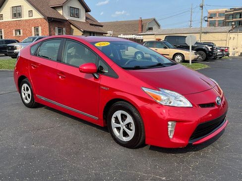 Used 2015 Toyota Prius Three FWD image 31