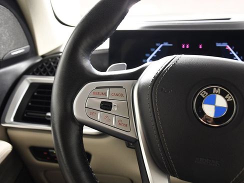Used 2023 BMW X7 xDrive40i w/ Executive Package AWD/4WD image 29