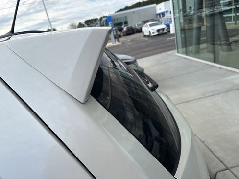 Used 2015 Subaru Forester 2.5i Limited w/ Popular Package #2 image 13