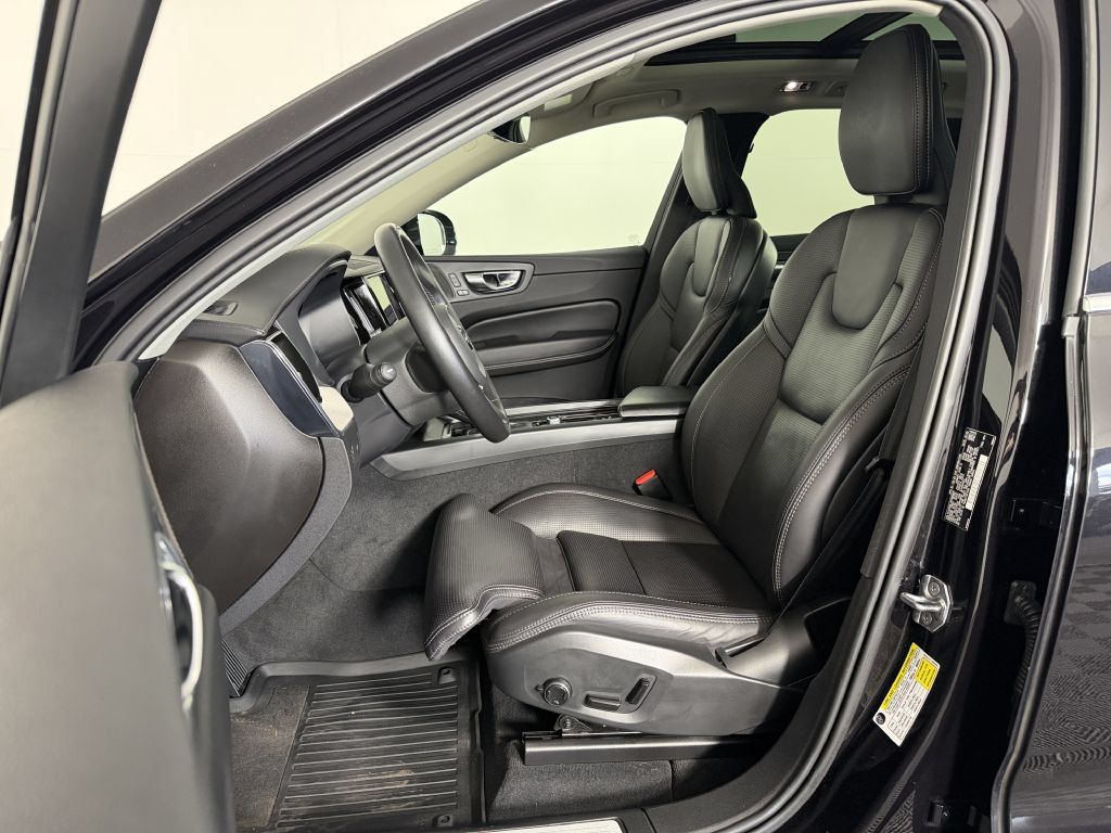 Used 2021 Volvo XC60 T5 Inscription w/ Protection Package Premier AWD/4WD image 15