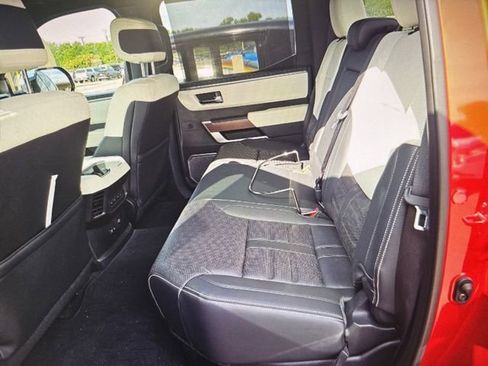 Used 2023 Toyota Tundra Capstone image 10