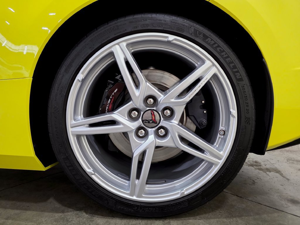 Certified 2021 Chevrolet Corvette Stingray Premium Cpe w/ Z51 Performance Package RWD image 15
