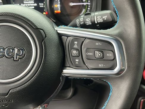 Used 2024 Jeep Wrangler High Altitude image 14