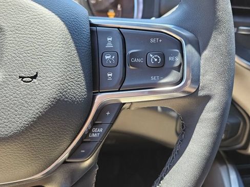 New 2026 RAM 3500 Laramie AWD/4WD image 24