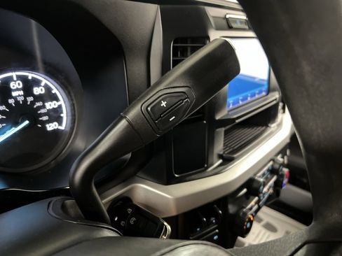 Used 2023 Ford F350 XLT w/ FX4 Off-Road Package image 34