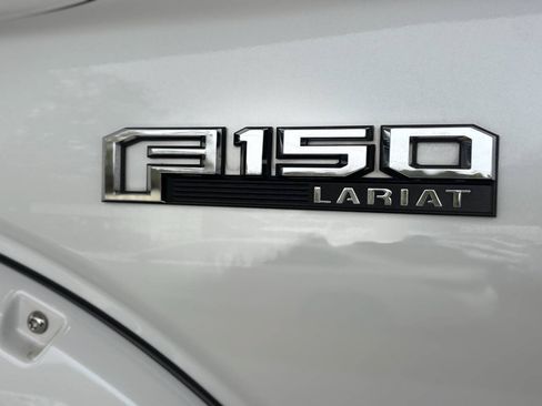 Used 2015 Ford F150 Lariat w/ Equipment Group 502A Luxury RWD image 4