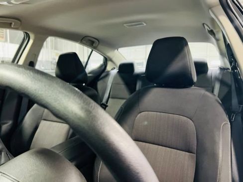 Used 2025 Nissan Altima 2.5 S FWD image 3