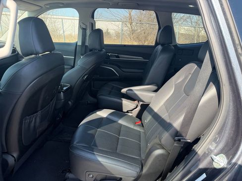Used 2020 Kia Telluride SX image 11