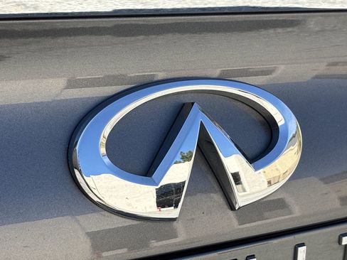 Certified 2019 INFINITI QX50 Essential w/ Sensory Package image 6