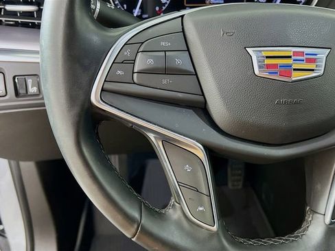 Used 2025 Cadillac XT5 Luxury FWD image 13