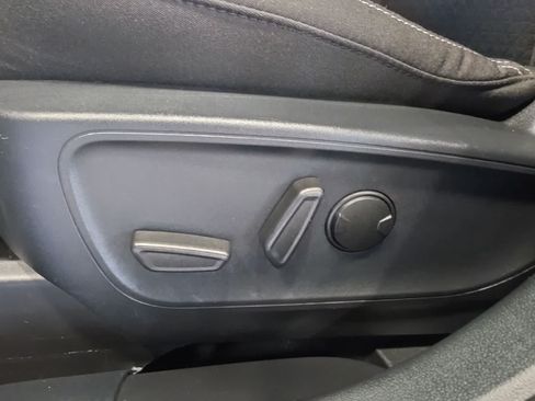 Used 2024 Ford Escape Active AWD/4WD image 16
