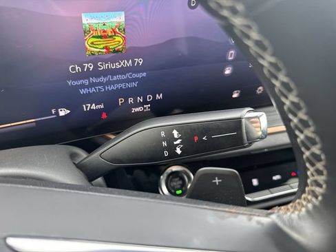 Used 2025 Buick Envision Sport Touring AWD/4WD image 16