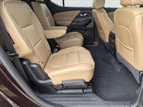 Used 2023 Chevrolet Traverse Premier w/ LPO, Floor Liner Package AWD/4WD image 20