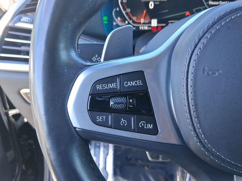 Certified 2022 BMW X7 xDrive40i w/ M Sport Package image 17