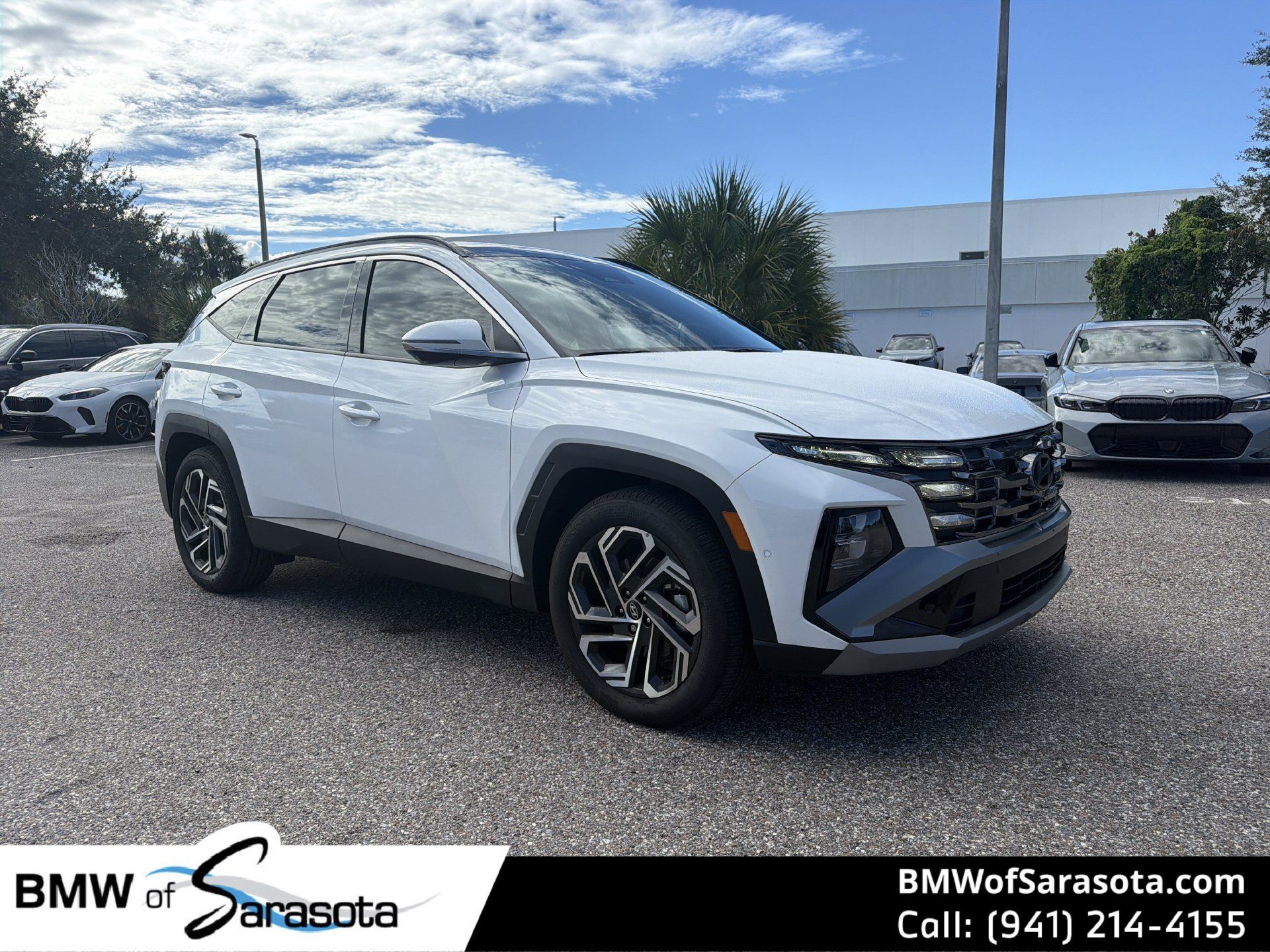 Used 2025 Hyundai Tucson Limited FWD image 1