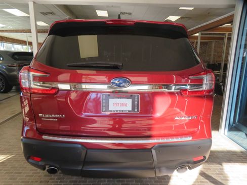 Used 2023 Subaru Ascent Premium w/ Convenience Package image 5