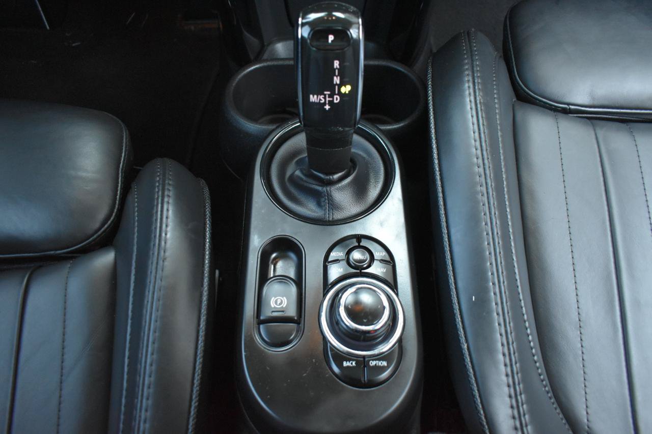Used 2022 MINI Cooper S w/ Driver Assistance Package FWD image 23
