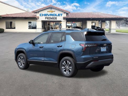 New 2026 Chevrolet Equinox LT w/ Safety and Technology Package FWD image 6
