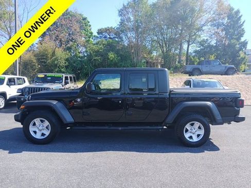Used 2020 Jeep Gladiator Sport w/ Quick Order Package 24S AWD/4WD image 3