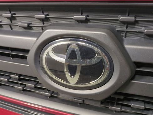 Used 2024 Toyota RAV4 Adventure image 13