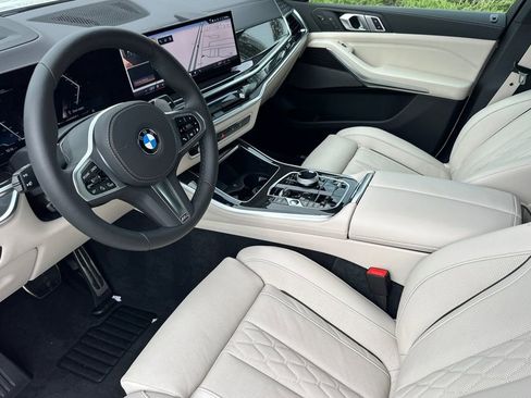 New 2026 BMW X5 xDrive40i w/ Executive Package AWD/4WD image 9