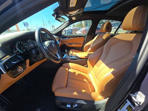 Used 2018 BMW 530e RWD image 21
